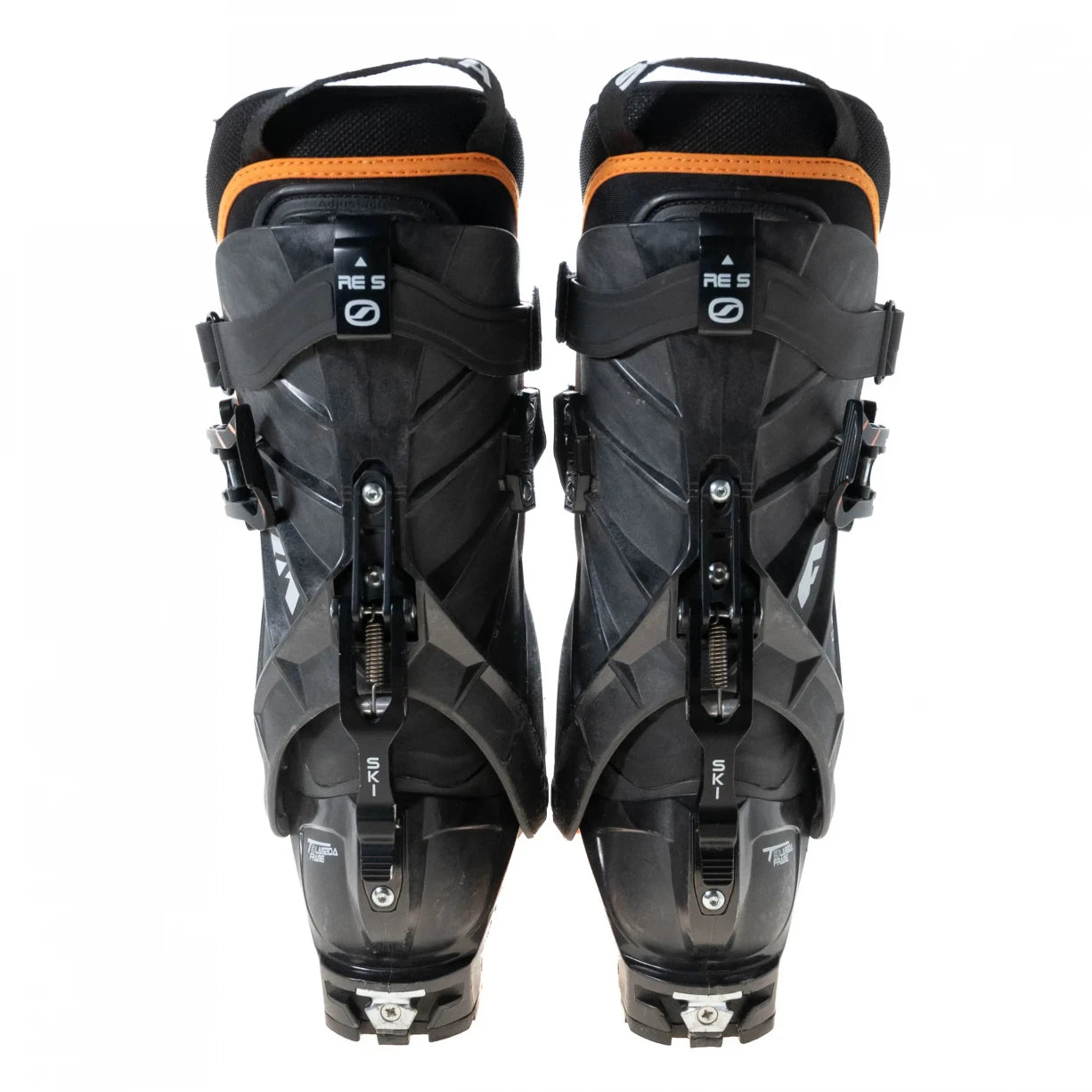 28Black/Orange