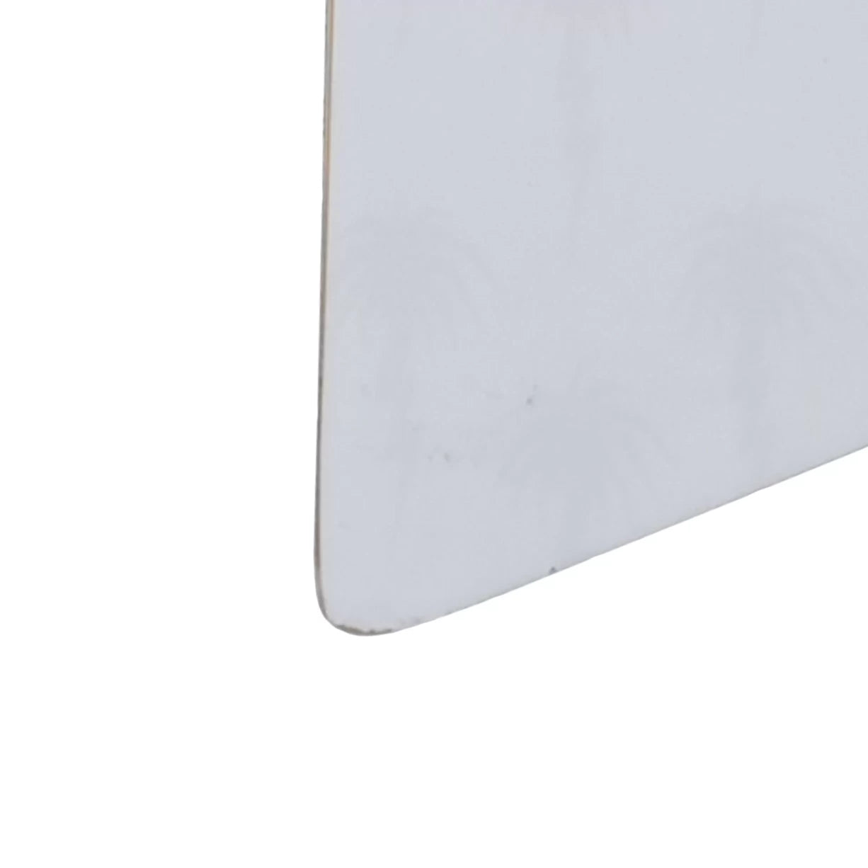 143cmWhite