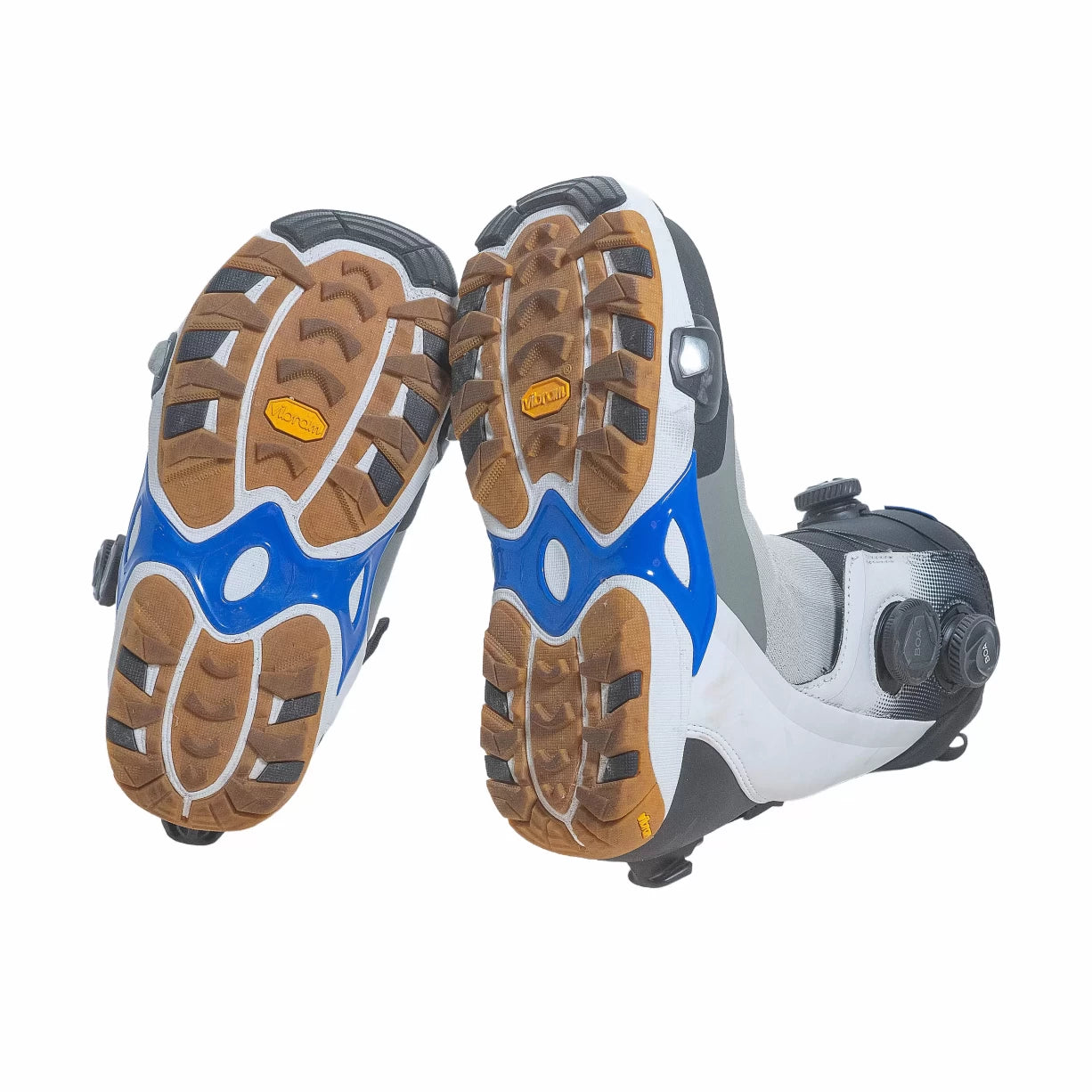 7.5Black/White/Blue