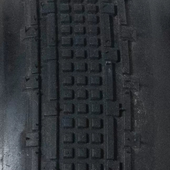 700 x 35CBlack