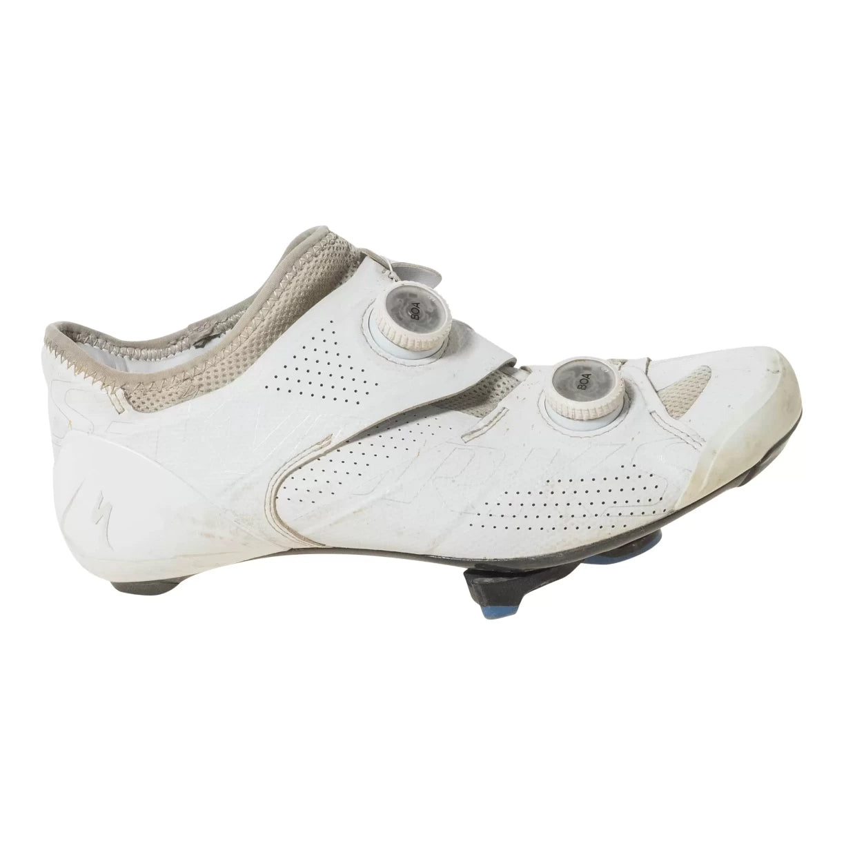 41.0White
