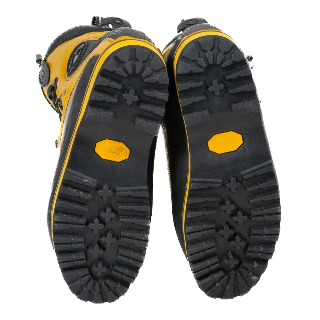 38.5Black/Yellow