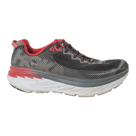 11Black / Red