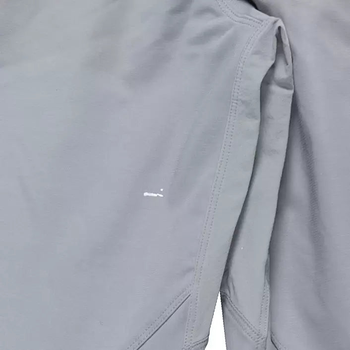 0Grey