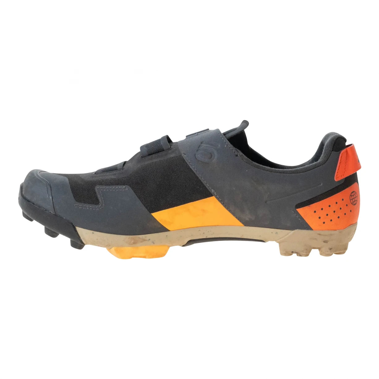 10Black / Orange
