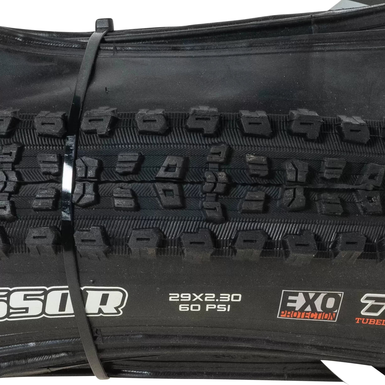 29x2.30Black