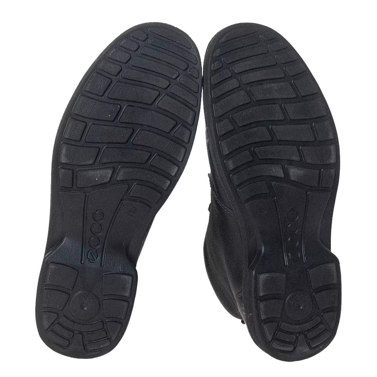 44.0Black