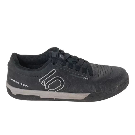 9Black