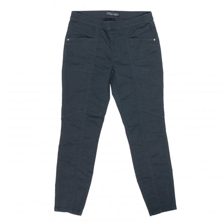 8Black