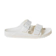 39.0White