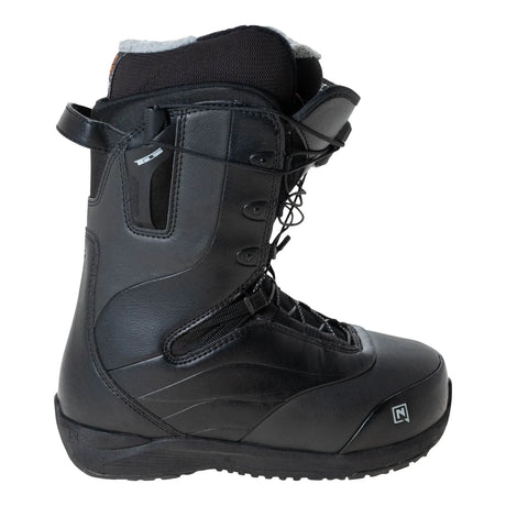 8Black