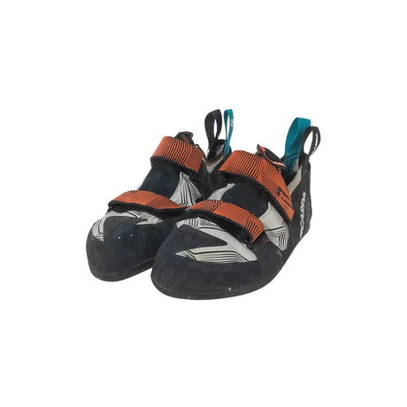 43.5Black/White