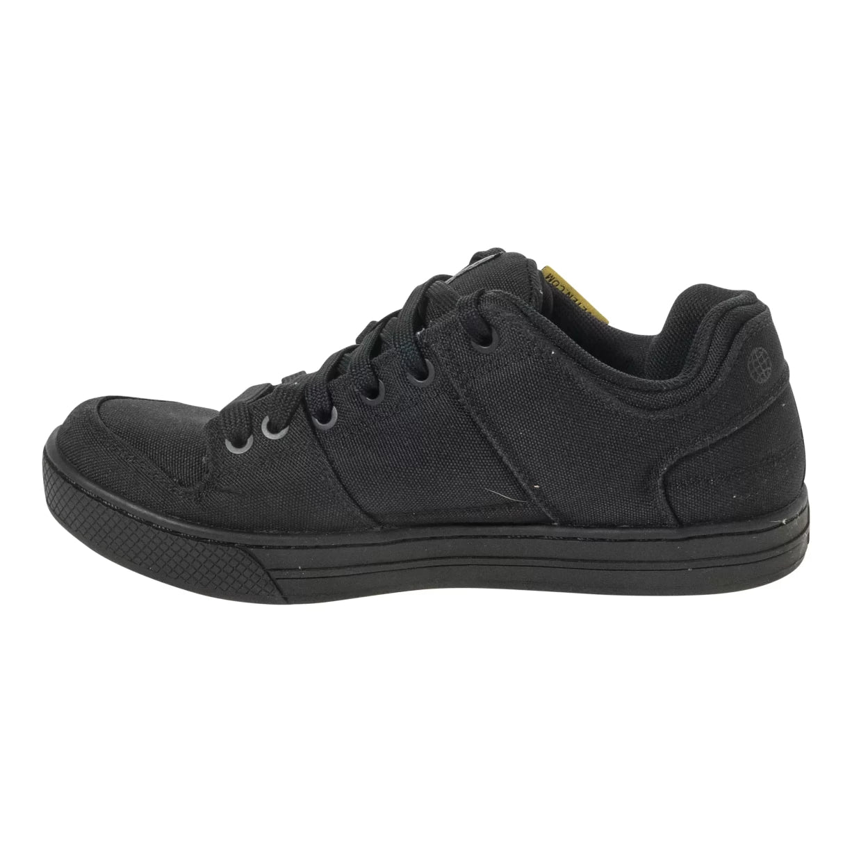 8Black