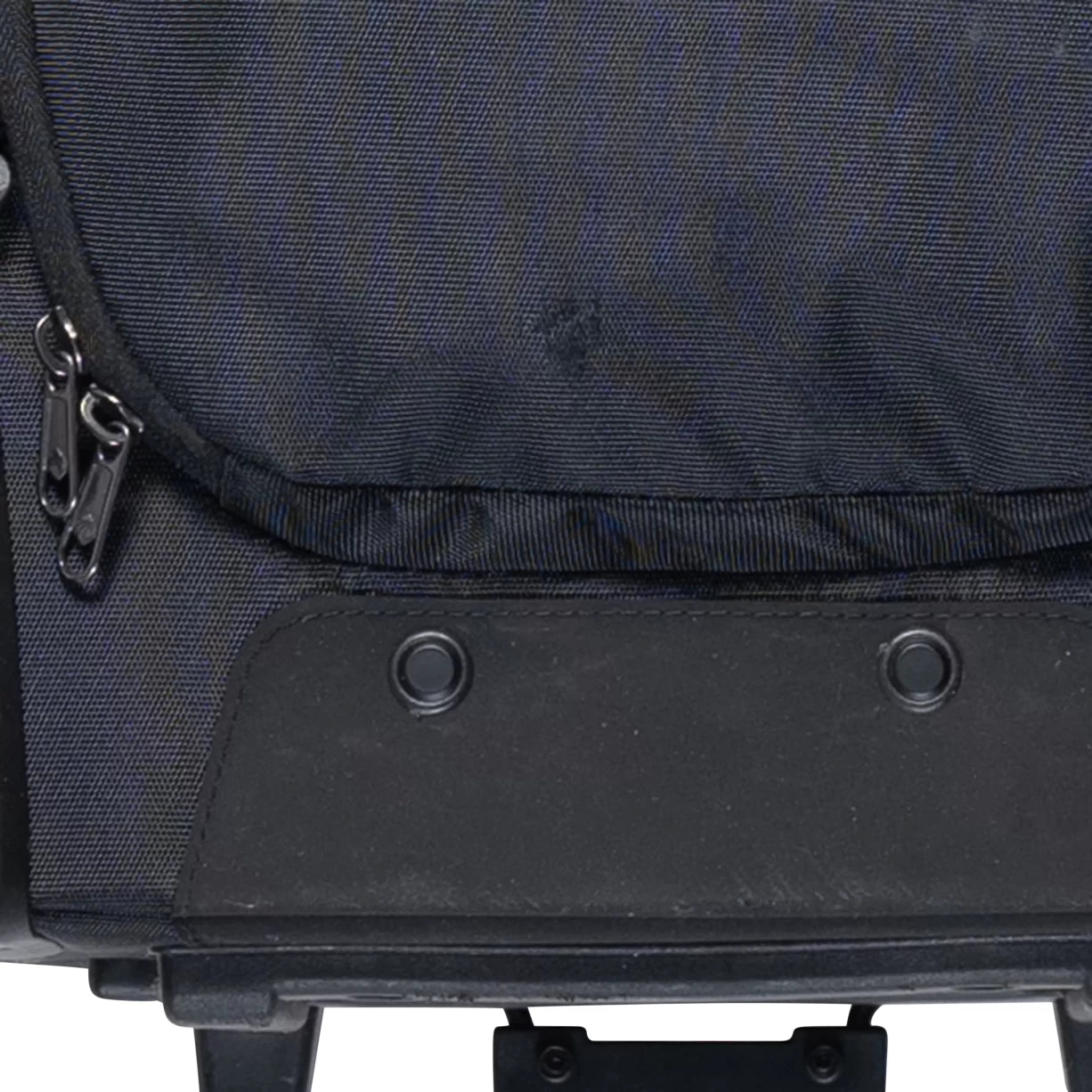 37 LBlack