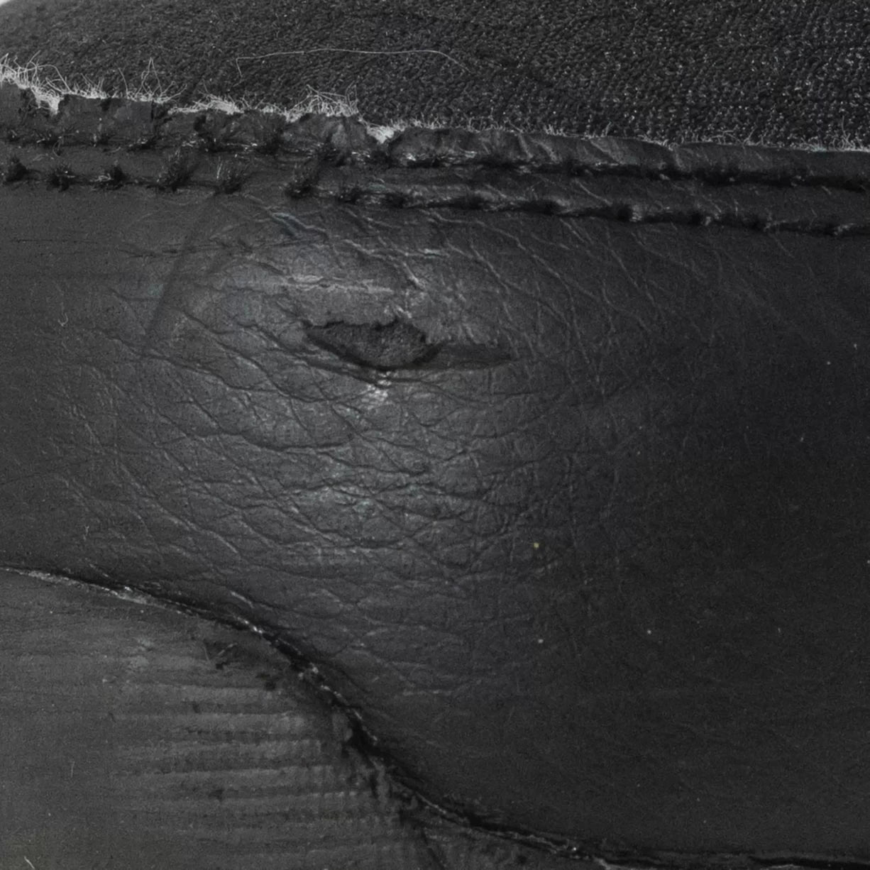 8.5Black