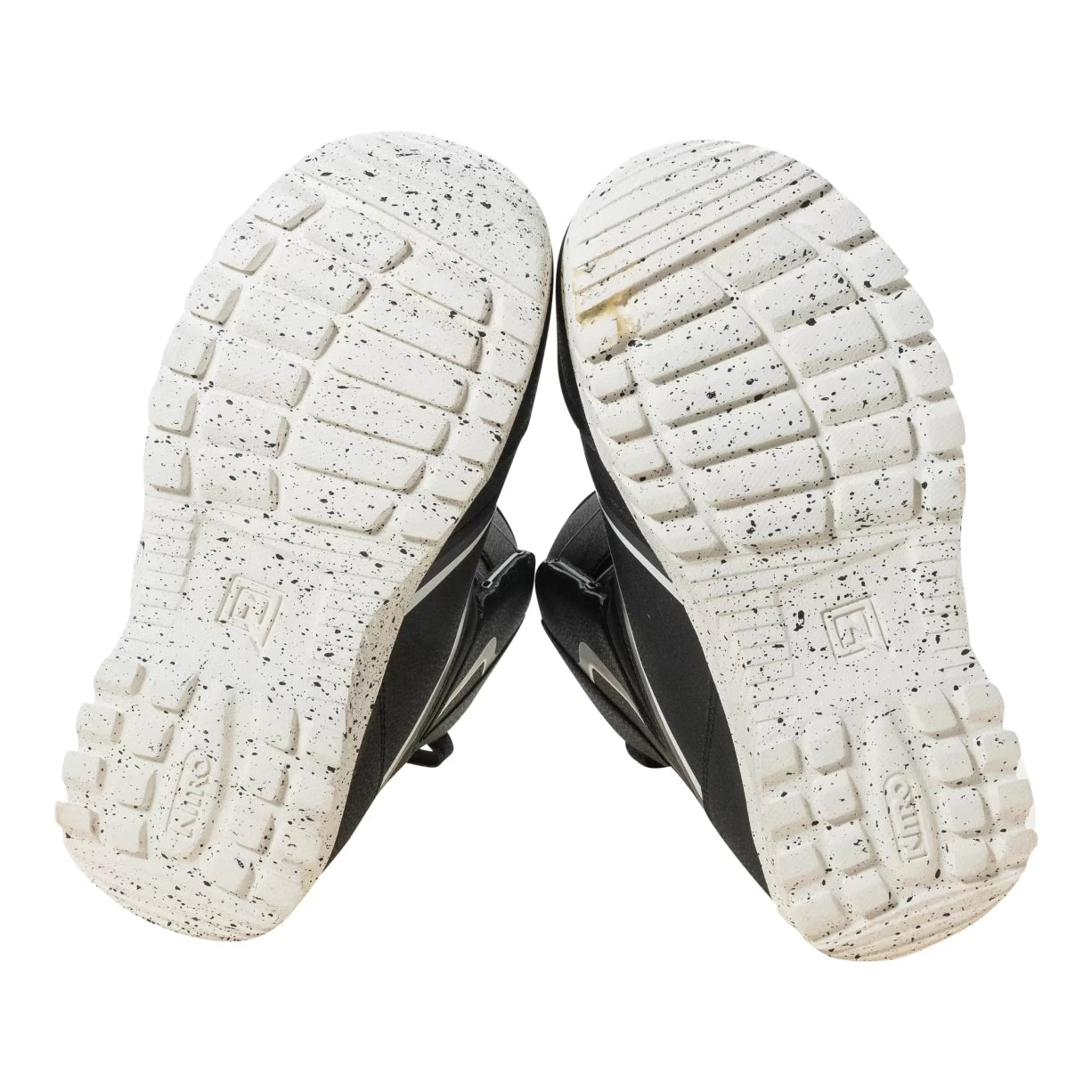 6.5Black/White