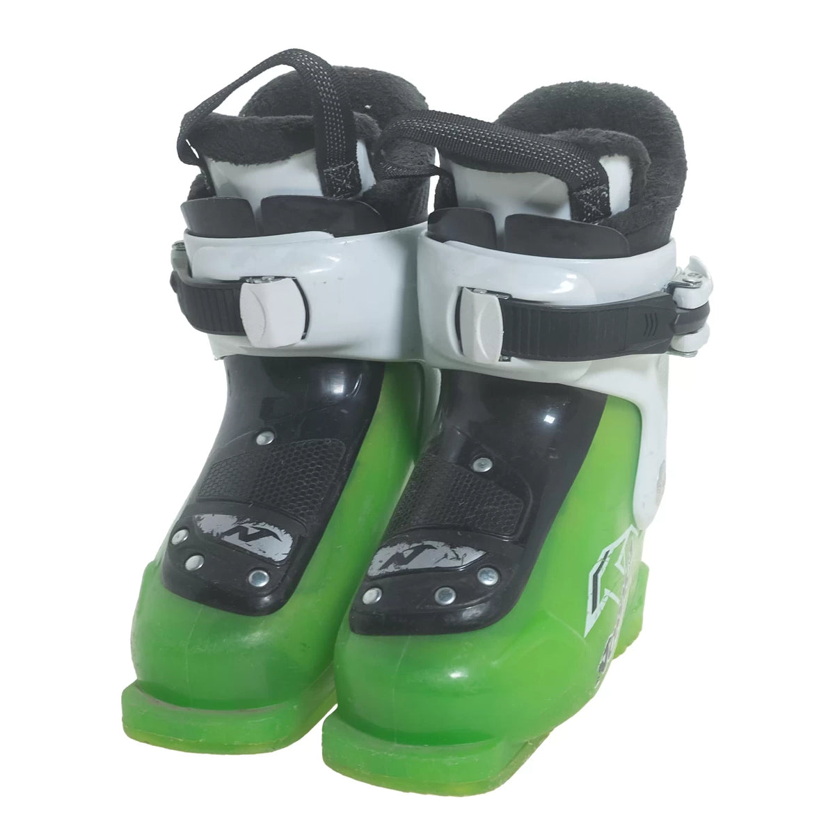 16White/Green