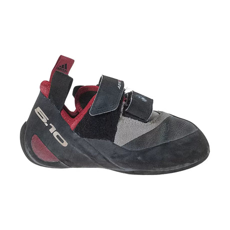 5.5Black/Red
