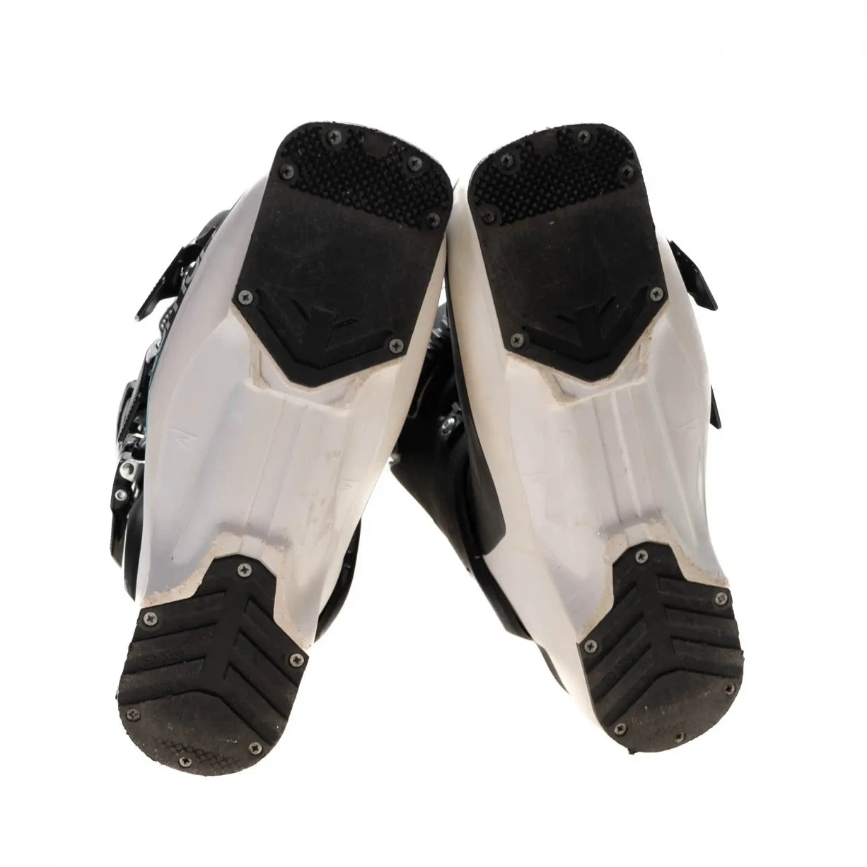 23.5Black/White