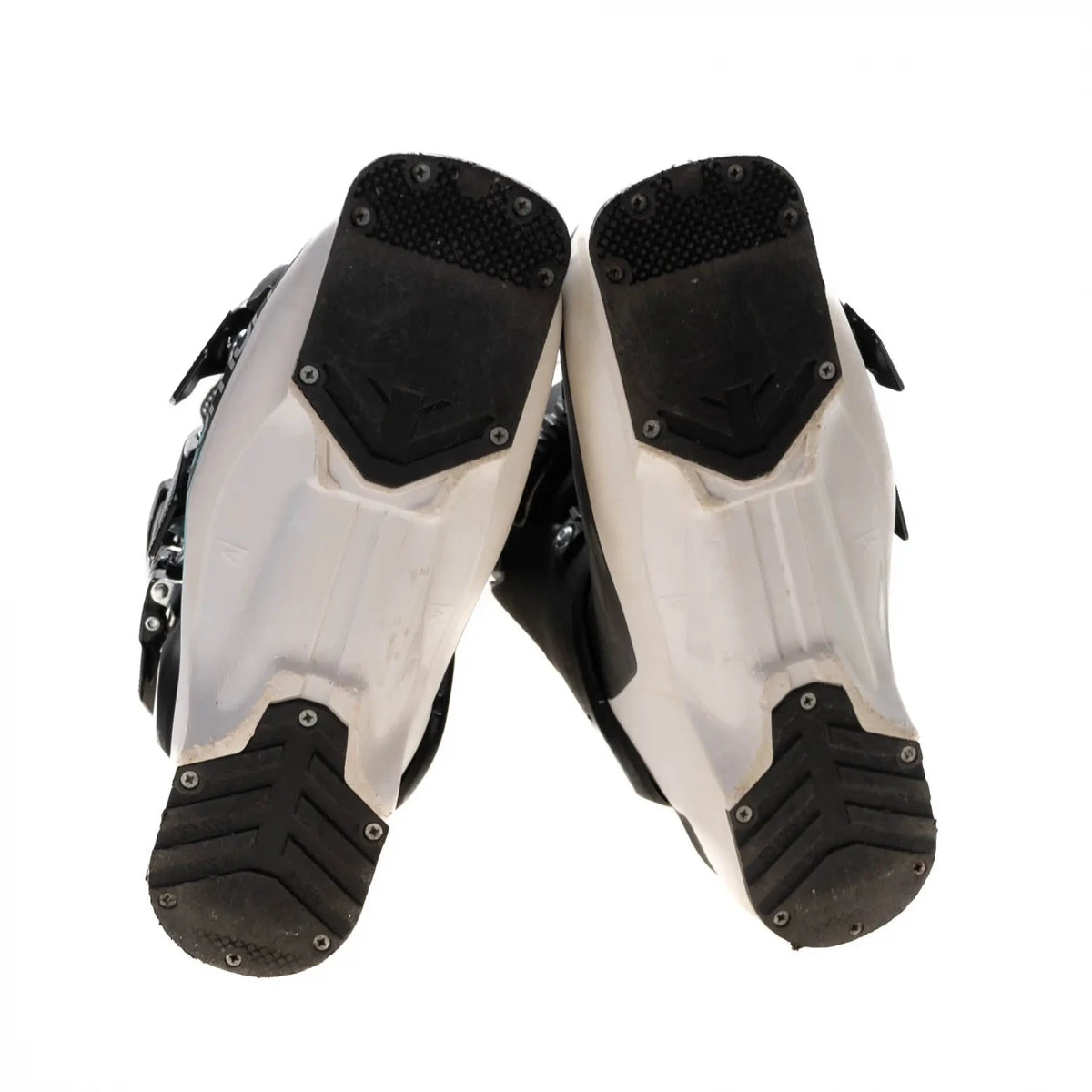 23.5Black/White