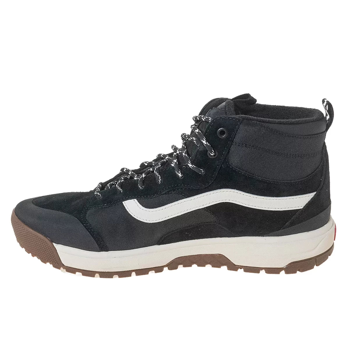 13Black/White
