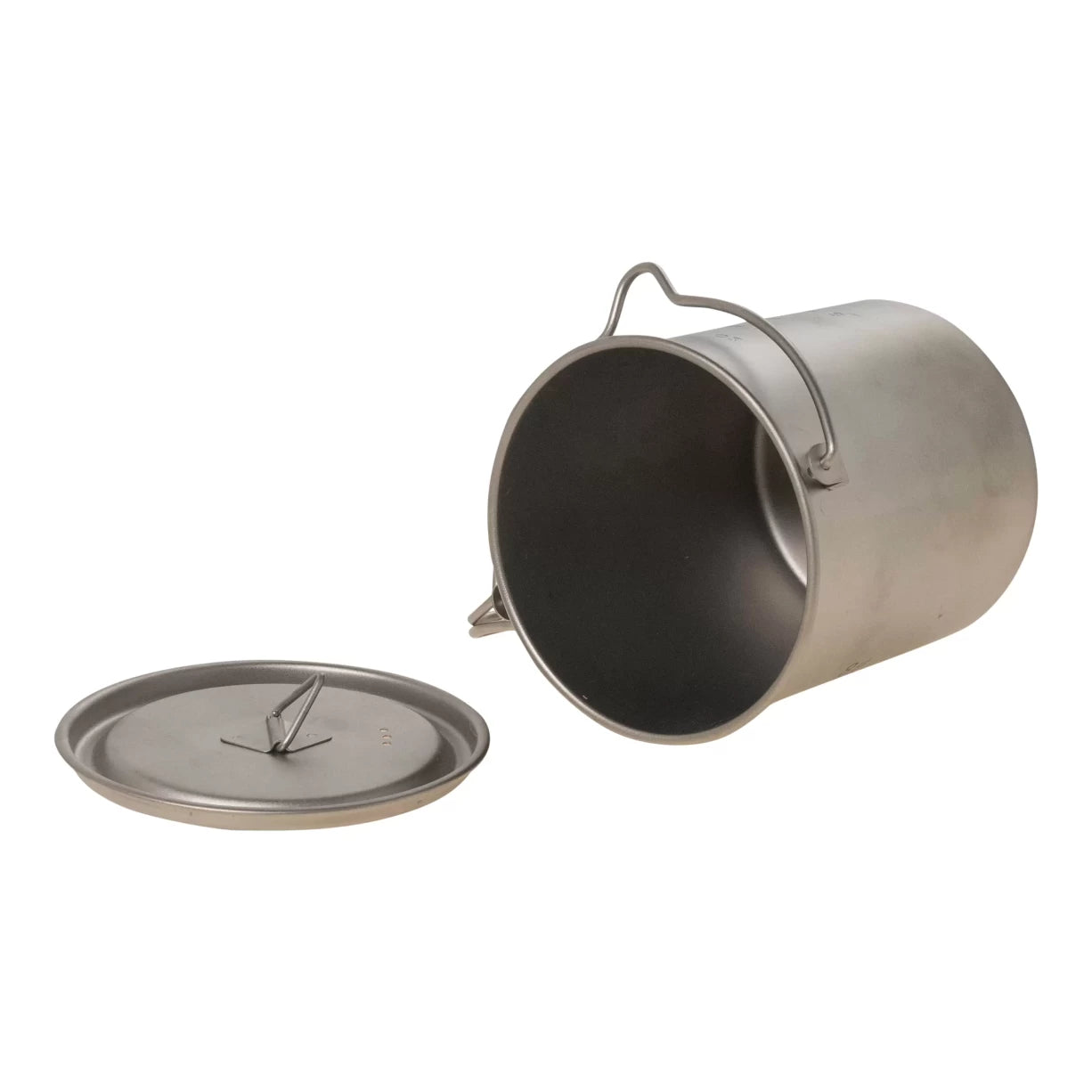 750 mLTitanium