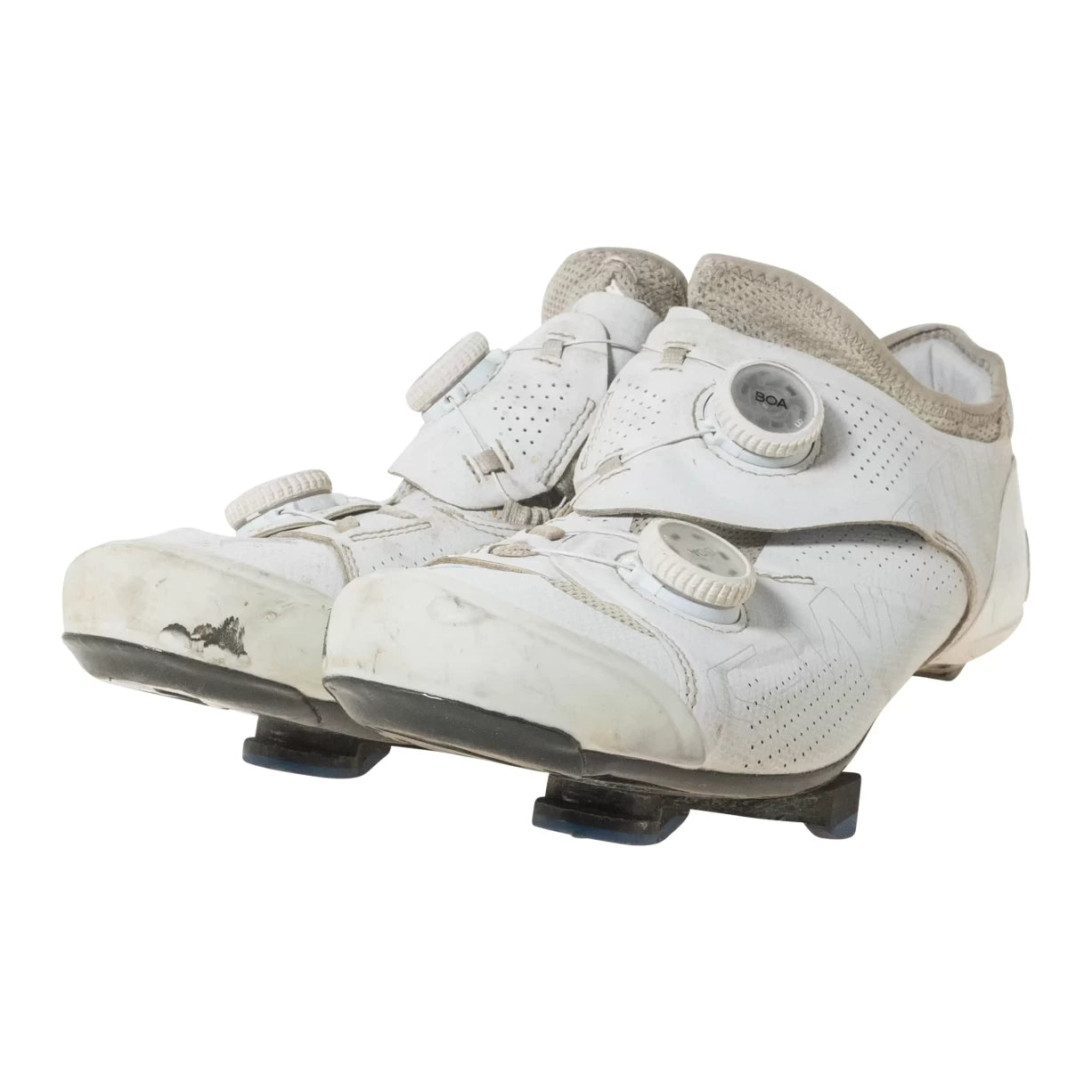 41.0White