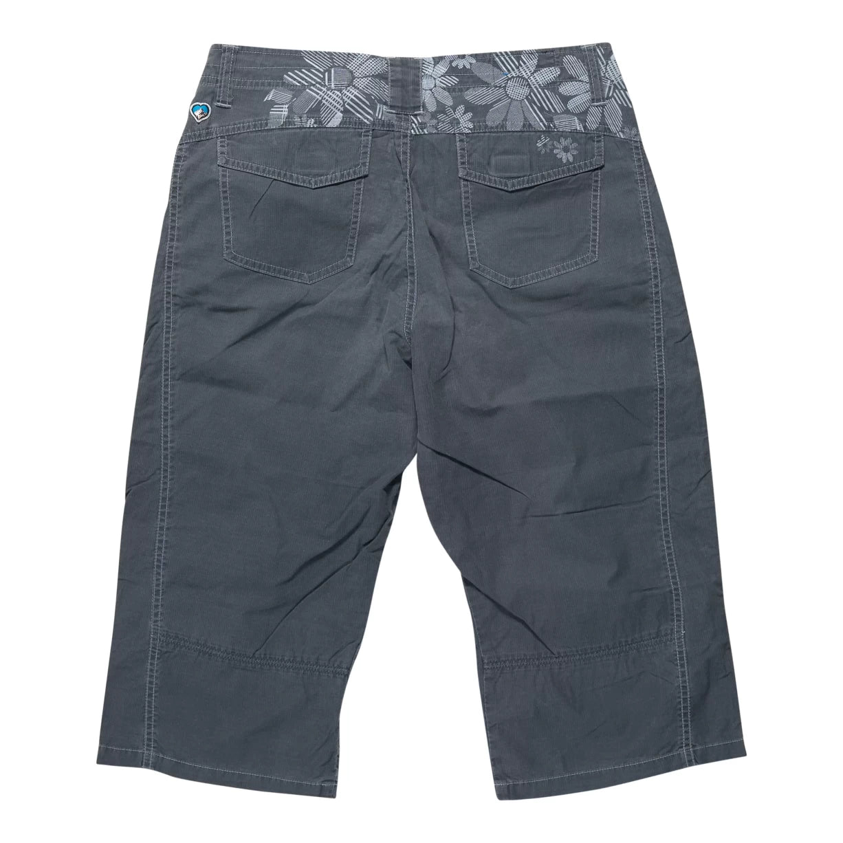 8Grey