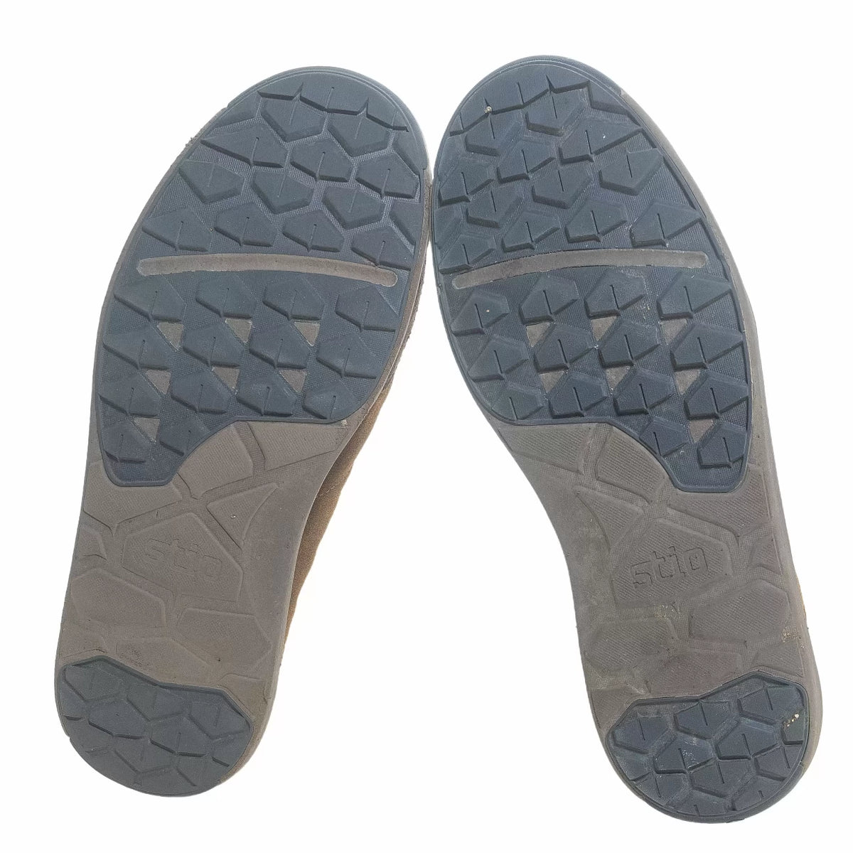 11Dark Brown