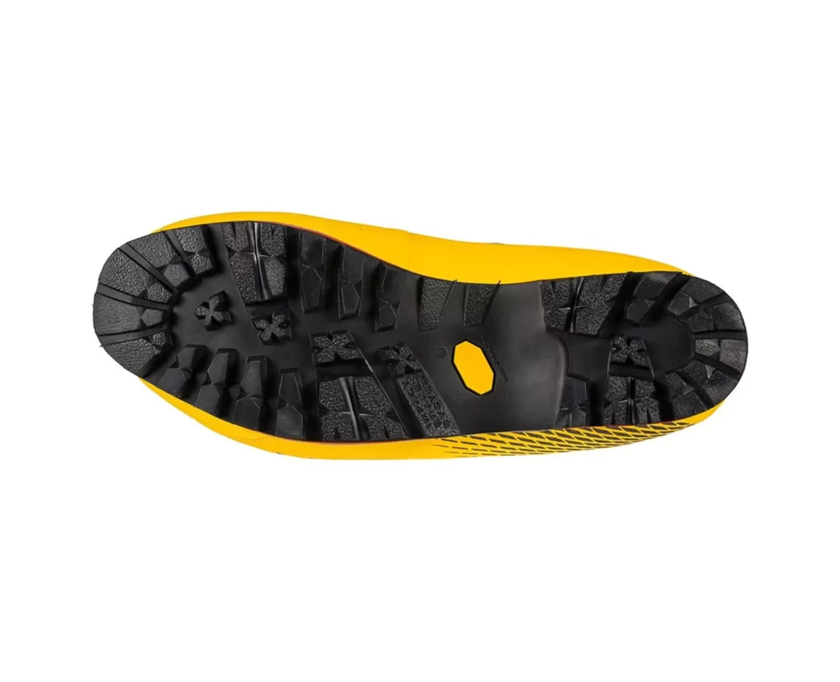 42Black / Yellow