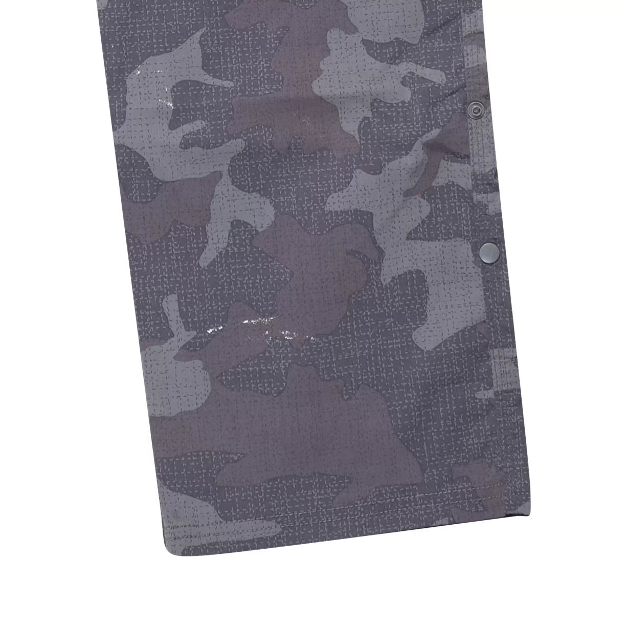 34" x 32"Camo