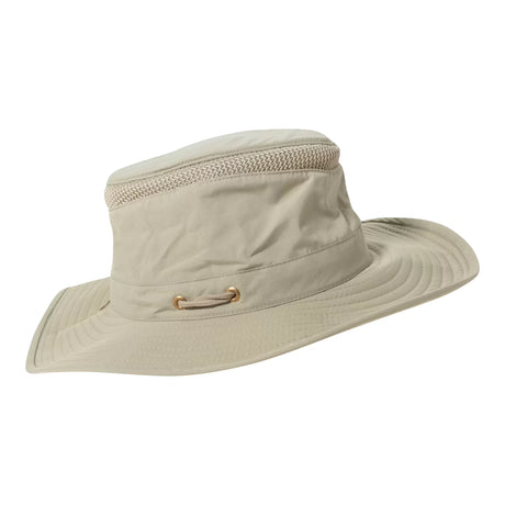 7Beige