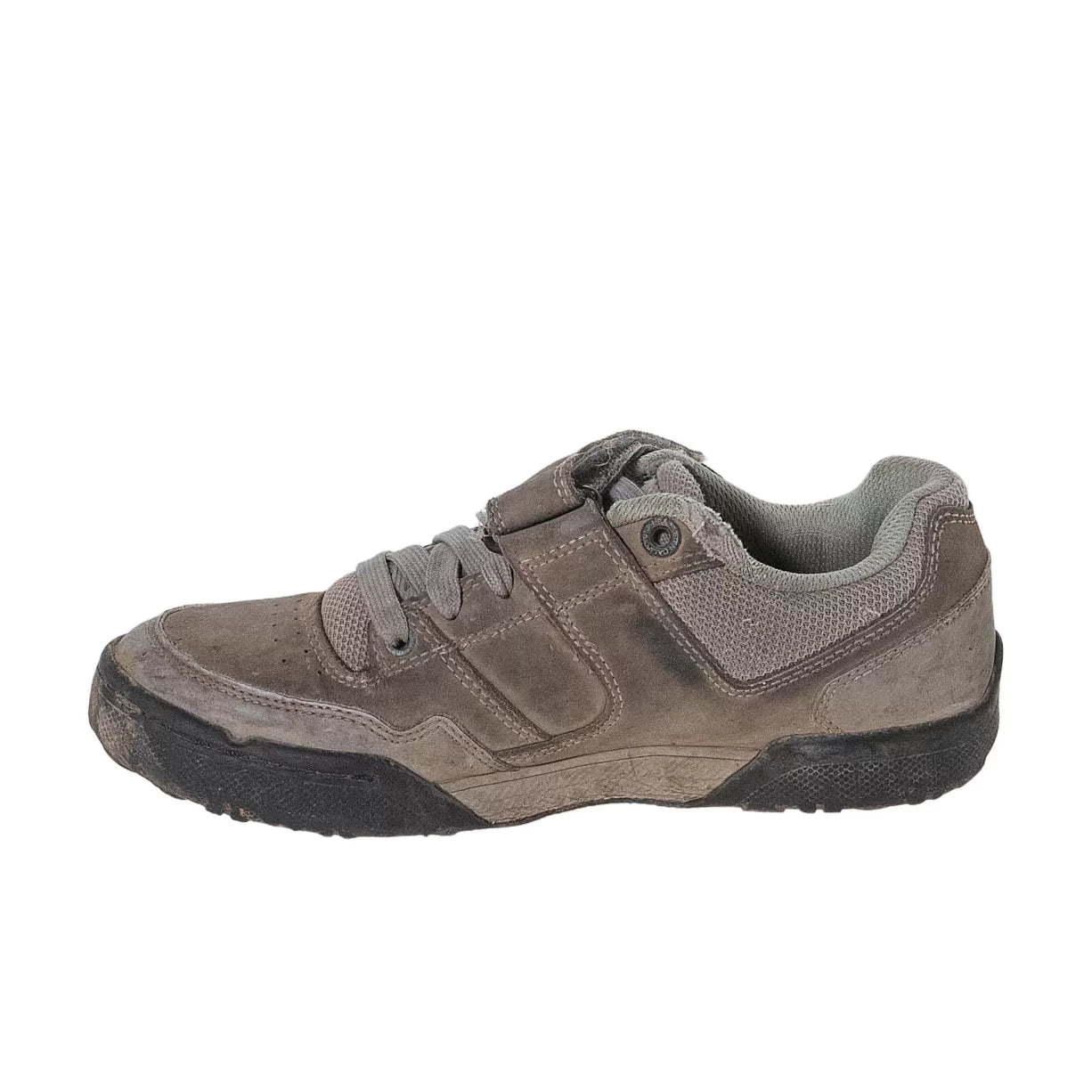 7.5Brown