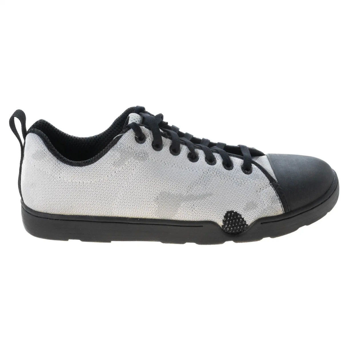 9.5White/Black