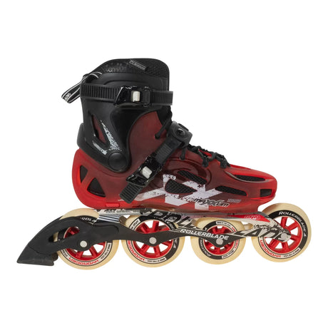 11Black / Red