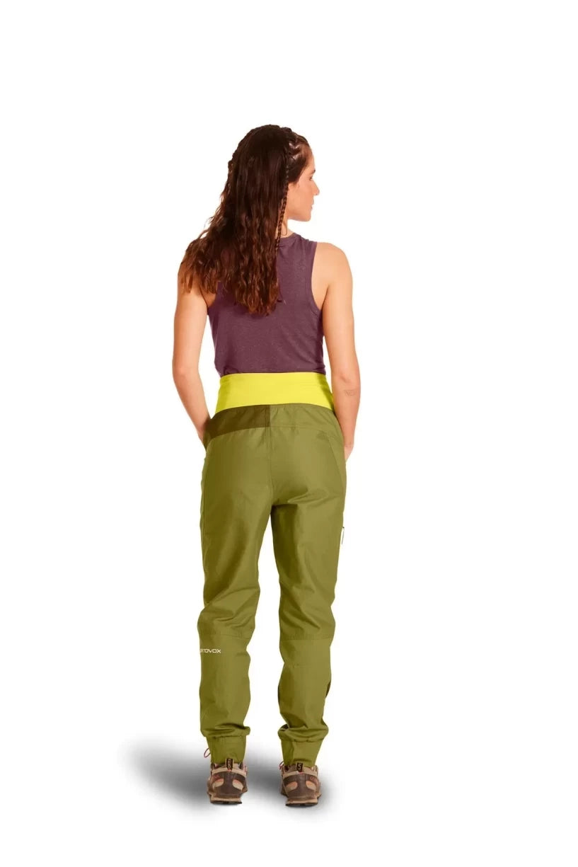 MPacific Green