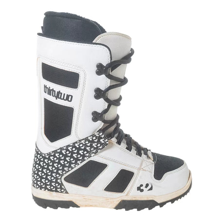 11Black/White