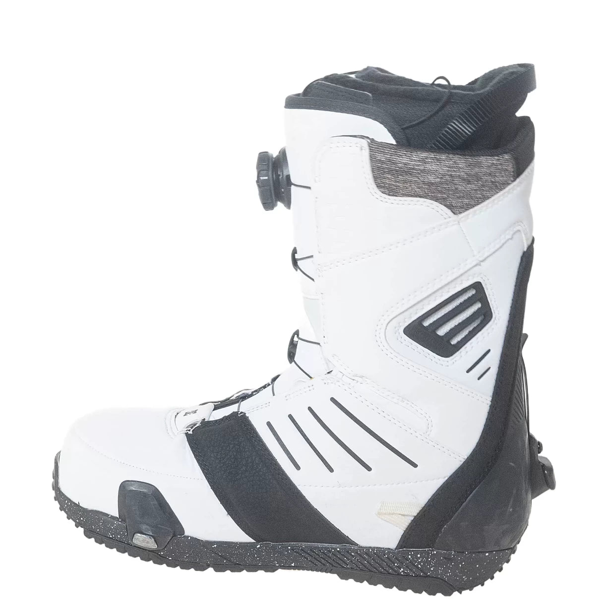 11Black/White