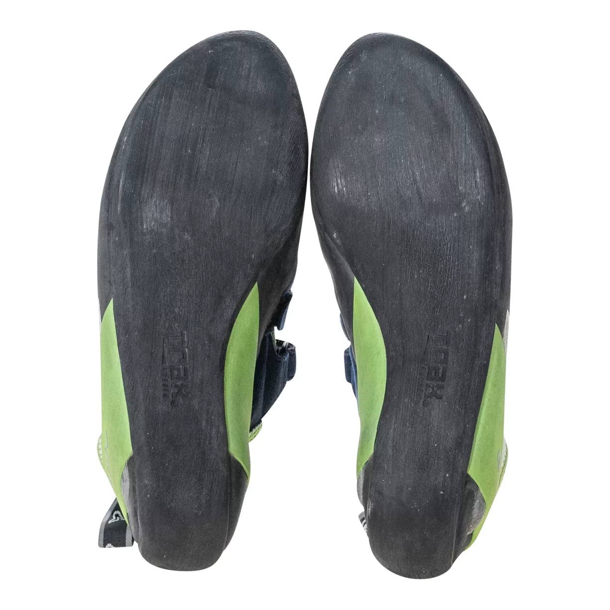 46Black/Green/Blue