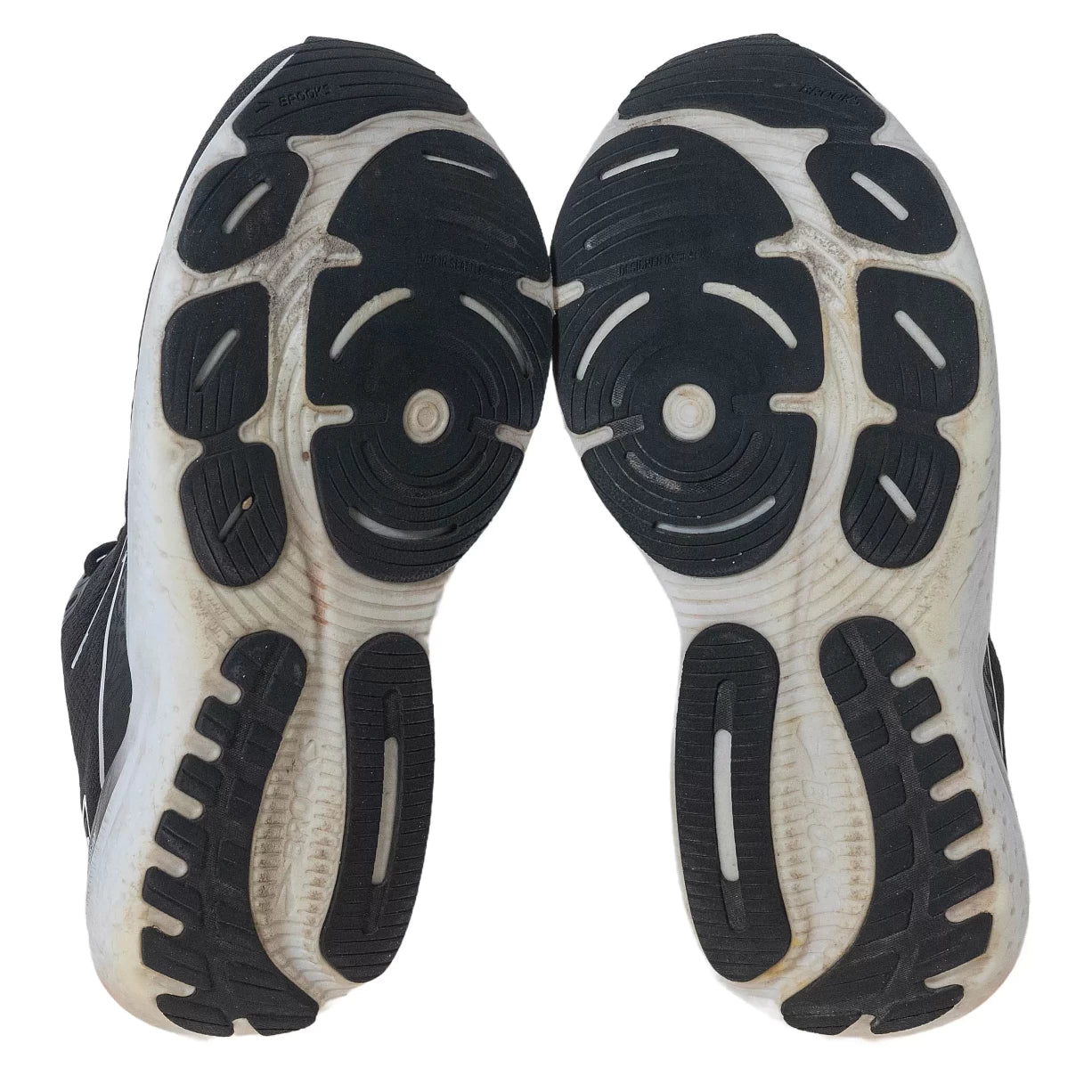 9Black/White