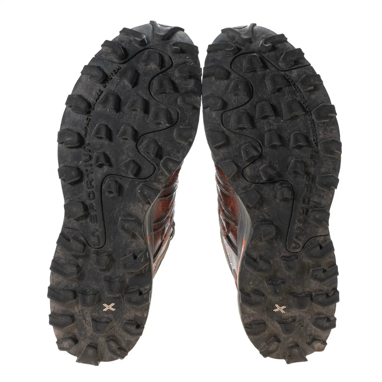 11Black/Tangerine Orange