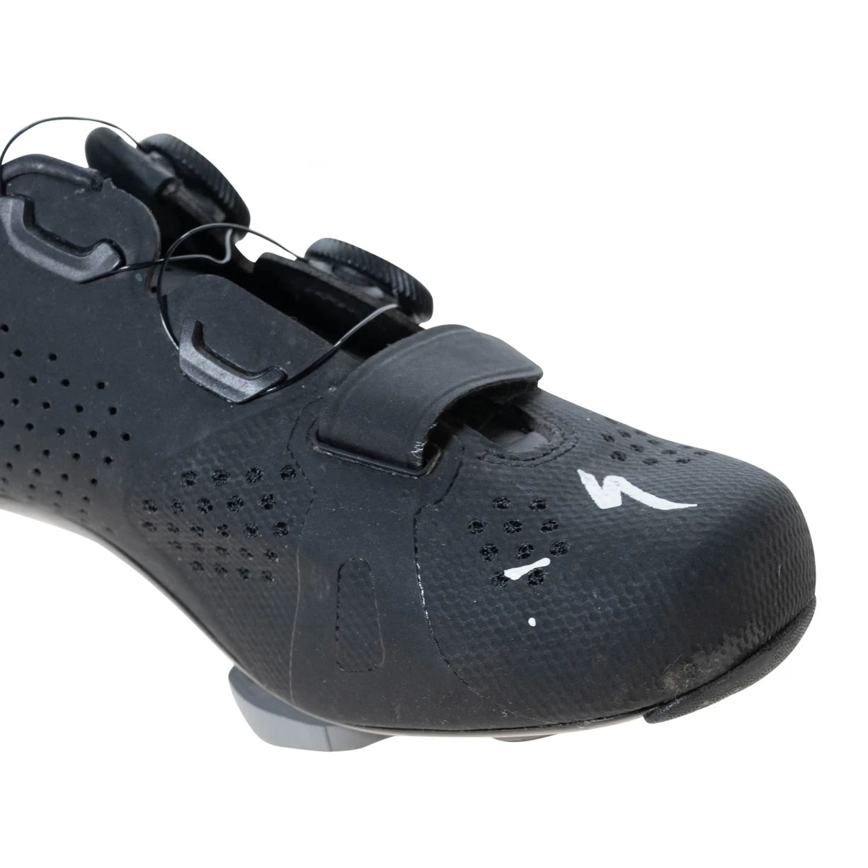 39.0Black