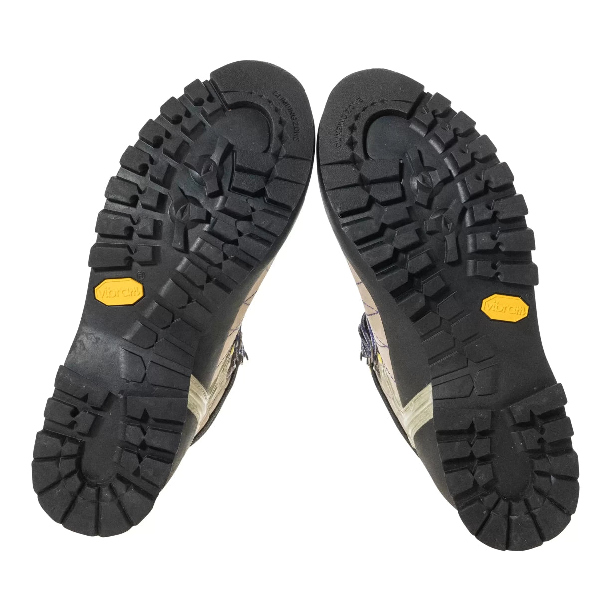 8Black/Tan