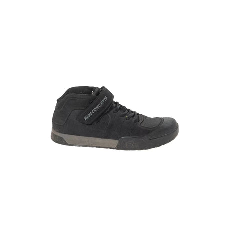 9.5Black