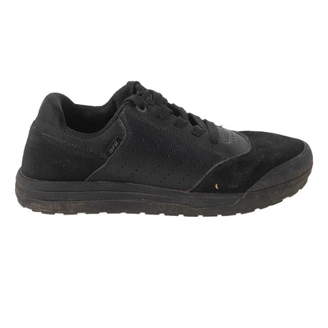 38Black