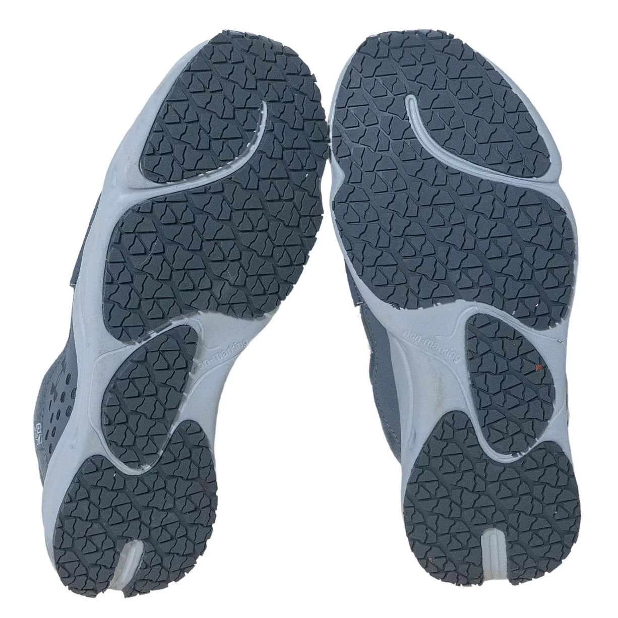 8.5Grey