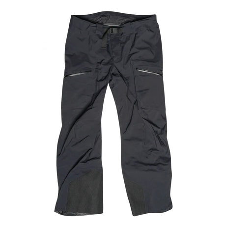 16Black