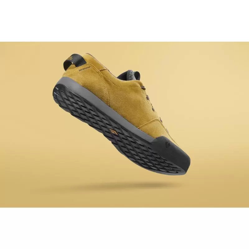 8Amber-Carbon
