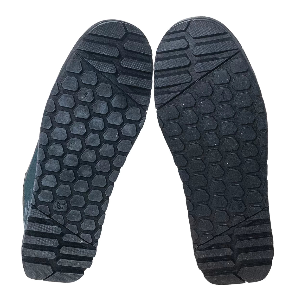 40Black/Blue