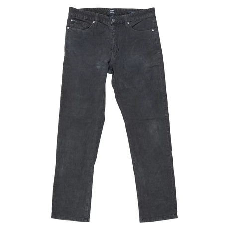 32Black
